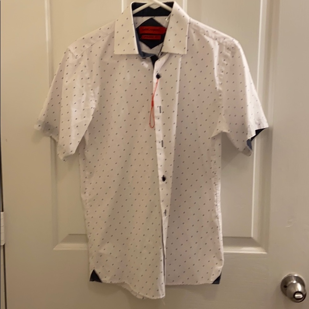 Men’s modern fit shirt